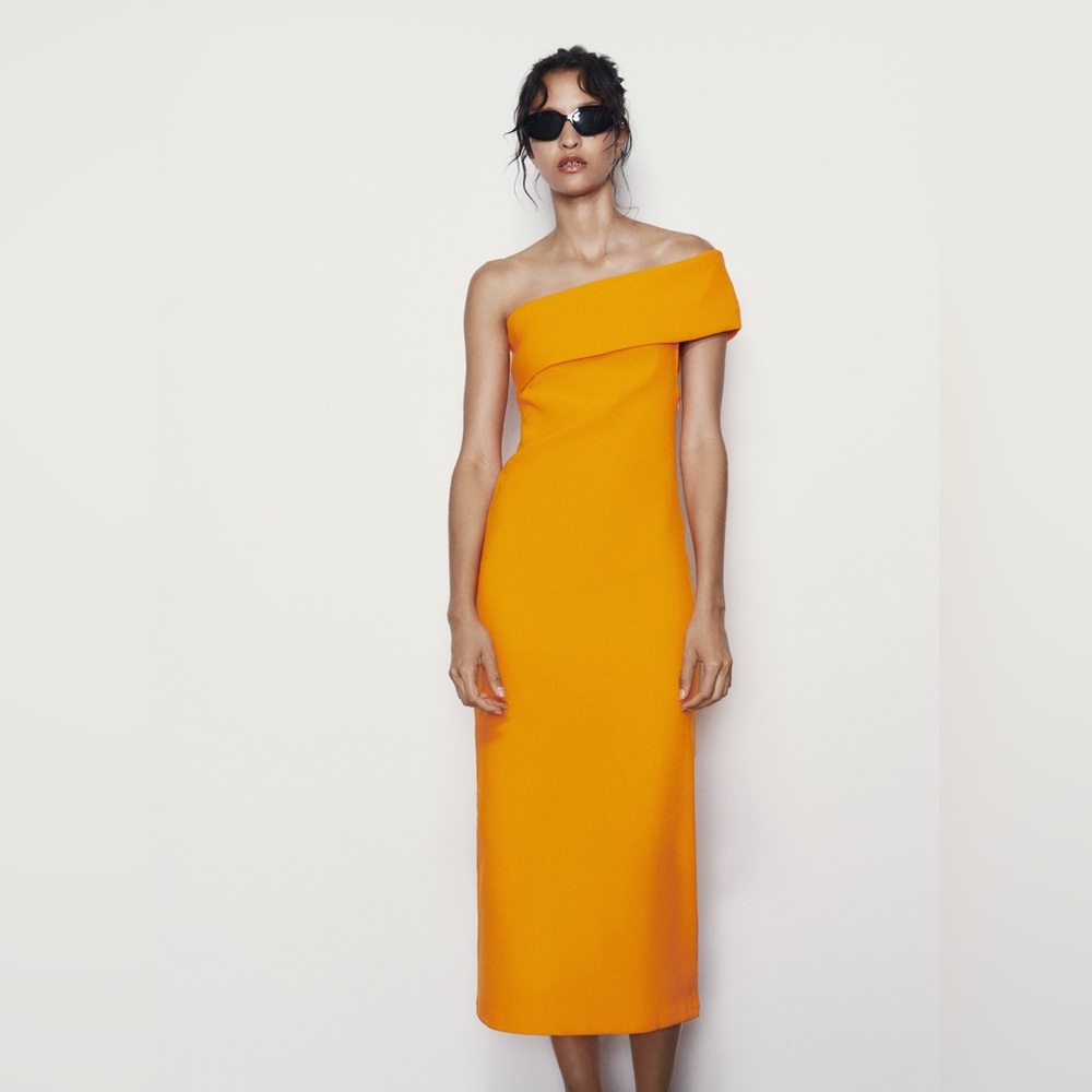 Zara FITTED LONG BANDEAU DRESS. Orange. Size S. New with Tags.